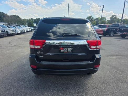 Used 2012 Jeep Grand Cherokee Laredo RWD image 3