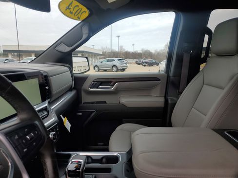 Used 2024 GMC Sierra 1500 SLT w/ SLT Premium Plus Package image 27