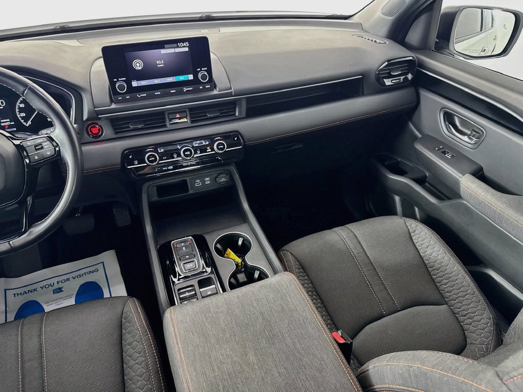 Used 2025 Honda Pilot Sport image 30