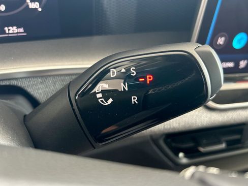 New 2026 Volkswagen Tiguan S FWD image 27