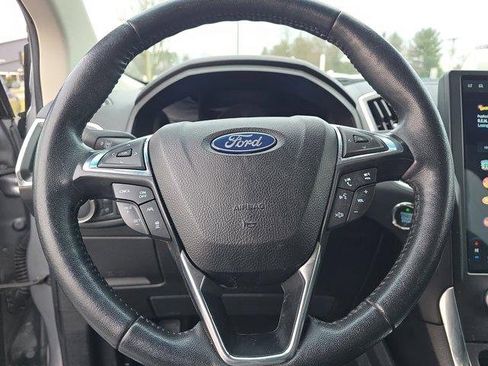Used 2022 Ford Edge Titanium w/ Equipment Group 301A image 25