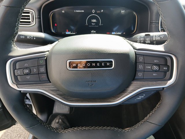 Used 2024 Jeep Wagoneer L Series II AWD/4WD image 47