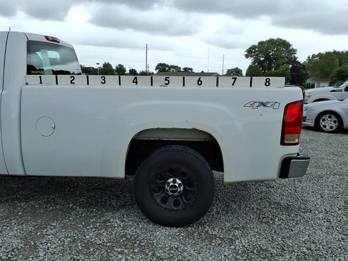 Used 2011 GMC Sierra 1500 W/T AWD/4WD image 5