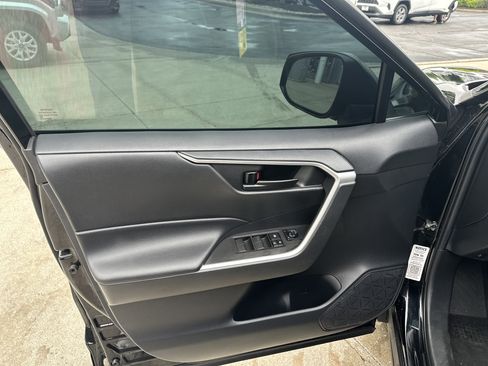 Certified 2023 Toyota RAV4 LE AWD/4WD image 13
