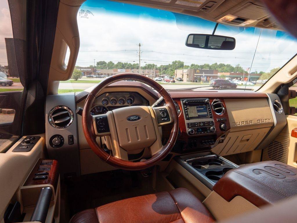 Used 2012 Ford F250 King Ranch w/ King Ranch w/Chrome Pkg AWD/4WD image 15