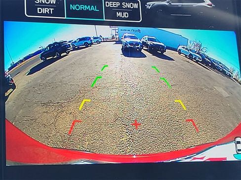 Used 2025 Subaru Ascent Bronze Edition image 18