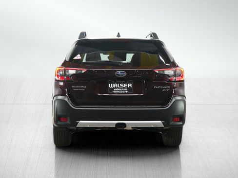 Used 2023 Subaru Outback Limited XT image 4