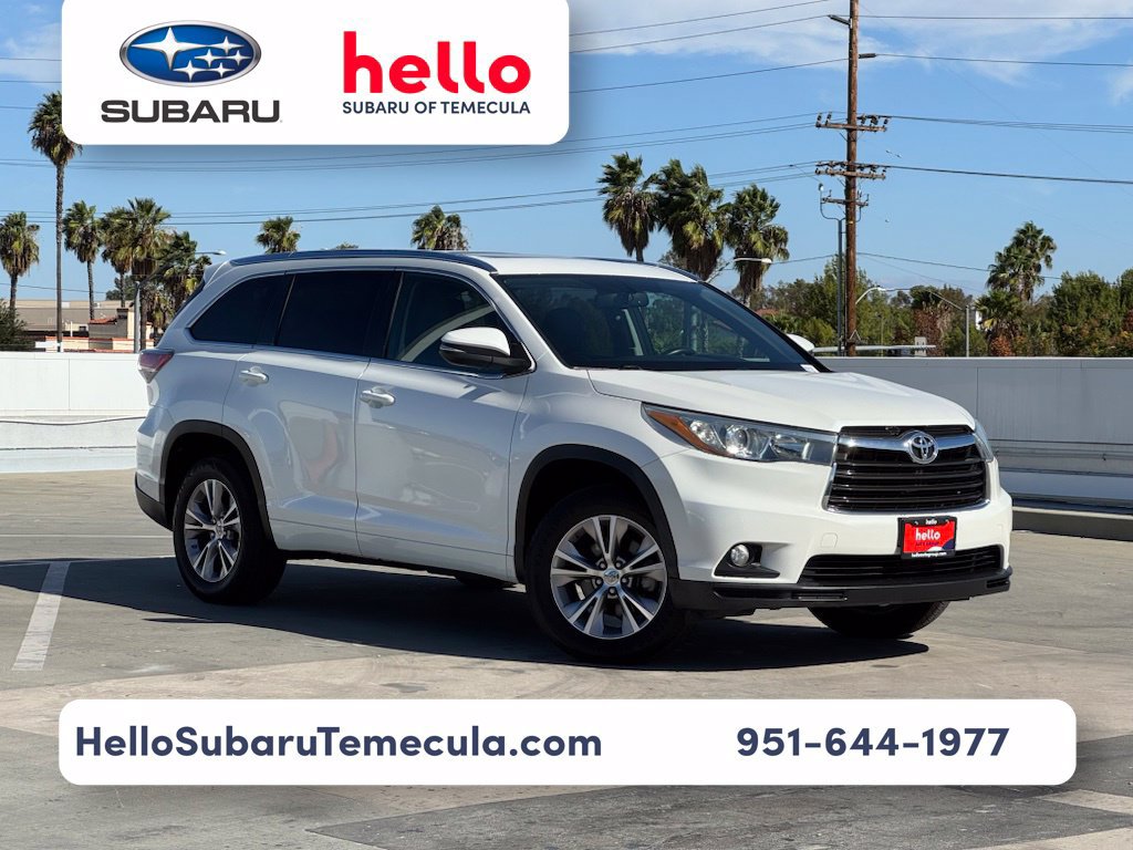 Used 2015 Toyota Highlander XLE FWD image 1