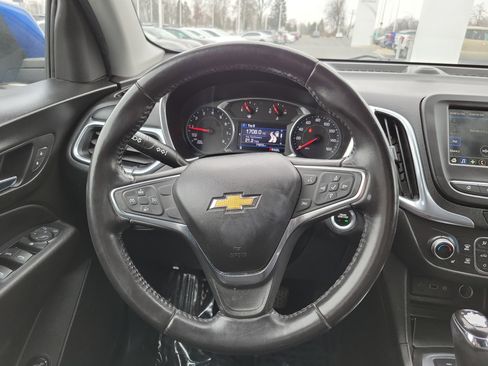 Used 2019 Chevrolet Equinox LT image 17