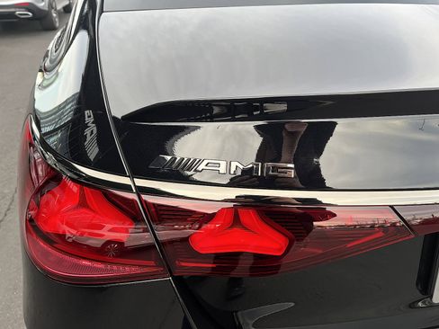 New 2026 Mercedes-Benz E 53 AMG e 4MATIC Sedan image 6