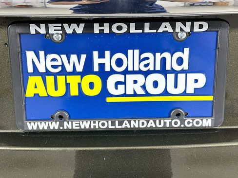 Used 2017 Nissan Rogue SV AWD/4WD image 18