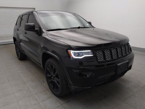 Used 2021 Jeep Grand Cherokee Laredo X AWD/4WD image 11