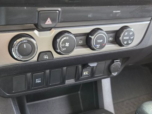 Used 2023 Toyota Tacoma SR w/ SR Convenience Package image 20