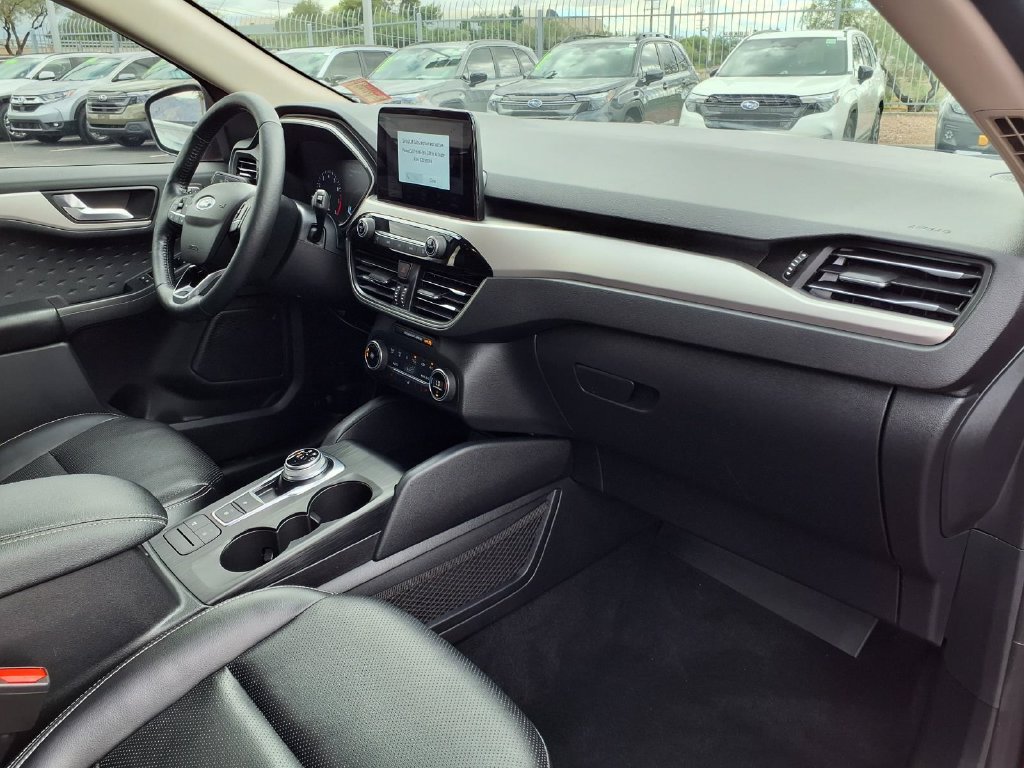 Used 2020 Ford Escape SEL FWD image 17