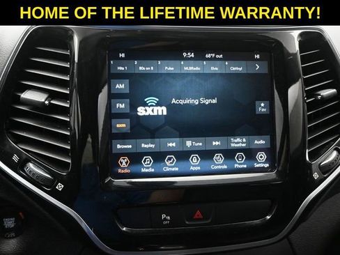 Used 2020 Jeep Cherokee Limited AWD/4WD image 23