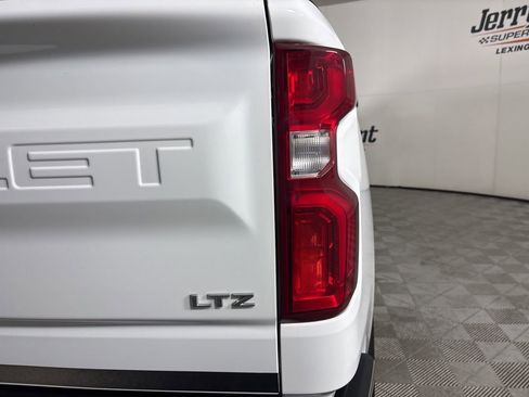 Used 2024 Chevrolet Silverado 1500 LTZ image 32