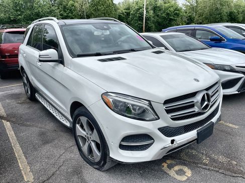 Used 2018 Mercedes-Benz GLE 350 4MATIC image 2