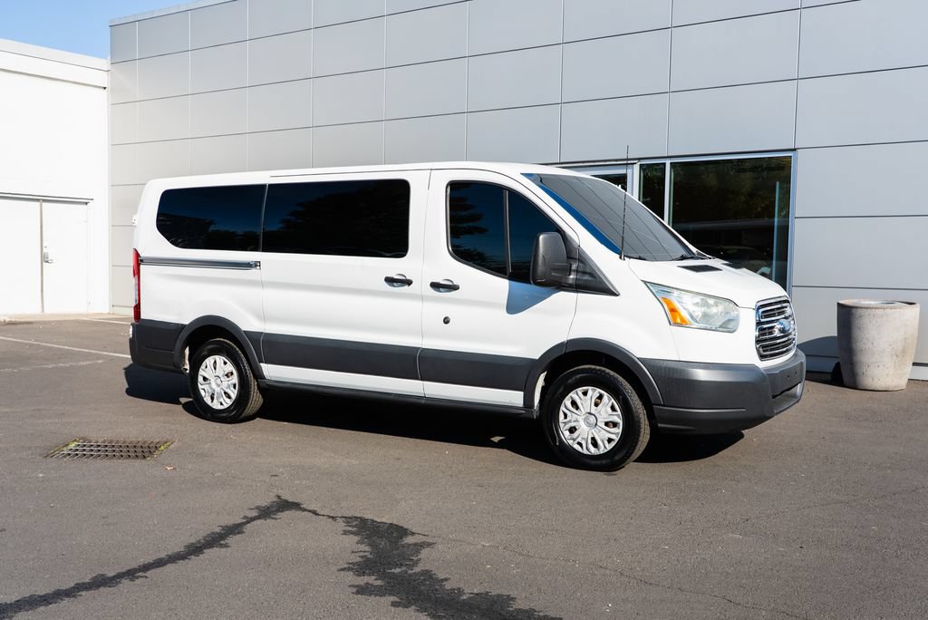 Used 2015 Ford Transit 150 XLT RWD image 25