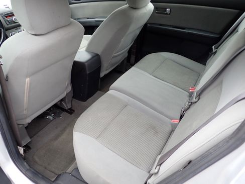 Used 2011 Nissan Sentra 2.0 SR w/ Convenience Pkg image 25