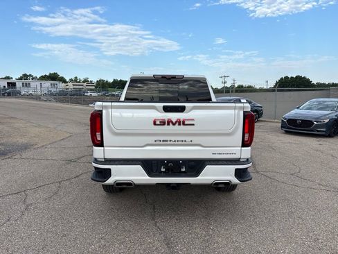 Used 2024 GMC Sierra 1500 Denali w/ Denali Reserve Package AWD/4WD image 6