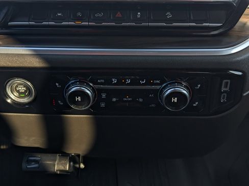 Used 2022 GMC Sierra 1500 SLT w/ X31 Off-Road Package image 34