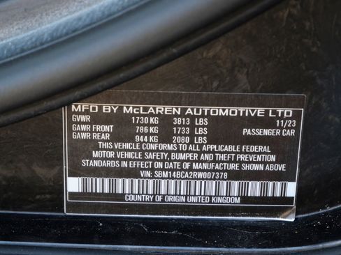 Used 2024 McLaren 750S Spider RWD image 32