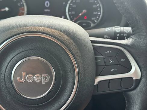Certified 2023 Jeep Renegade Altitude w/ Convenience Group I AWD/4WD image 25