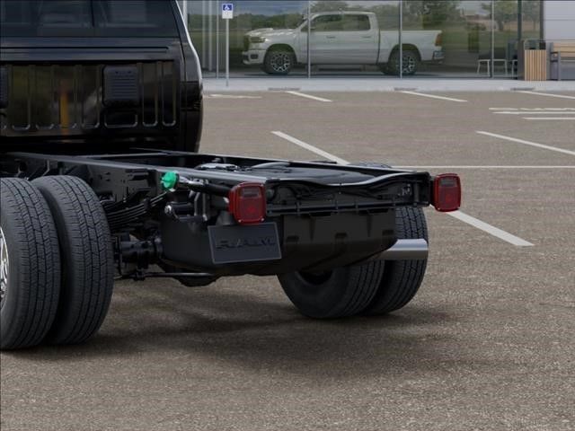 New 2026 RAM 3500 Tradesman w/ Chrome Appearance Group A AWD/4WD image 14