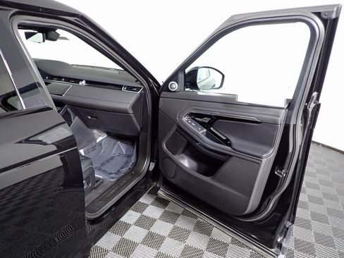 Used 2022 Land Rover Range Rover Evoque SE image 37