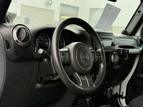 Used 2013 Jeep Wrangler Sport AWD/4WD image 2