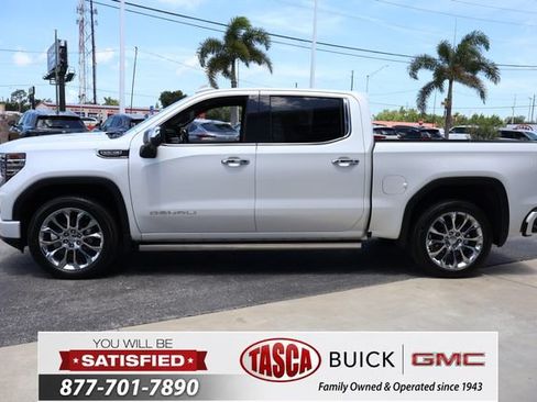 Used 2022 GMC Sierra 1500 Denali AWD/4WD image 5