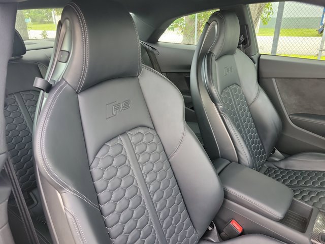 Used 2019 Audi RS 5 w/ Black Optic Carbon Package AWD/4WD image 8