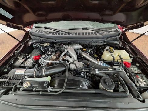 Used 2023 Ford F250 Lariat w/ Black Appearance Package image 29