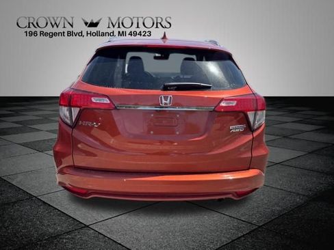 Used 2019 Honda HR-V Touring image 4