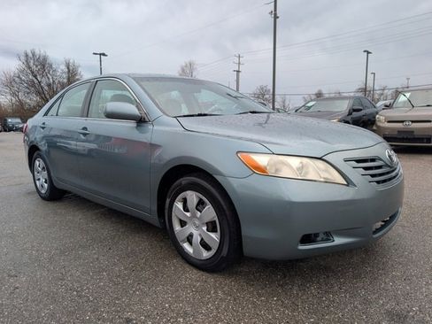 Used 2009 Toyota Camry image 1