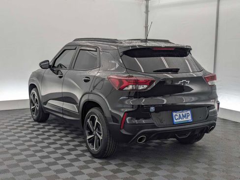 Used 2022 Chevrolet TrailBlazer RS w/ Sun and Liftgate Package image 4