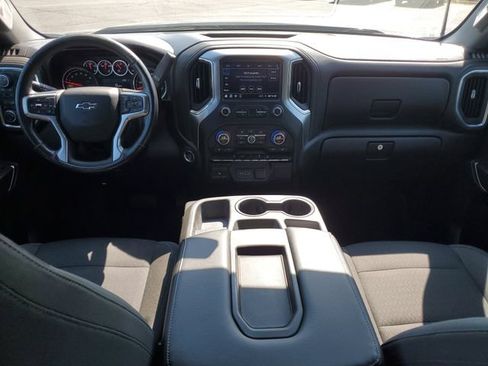 Used 2019 Chevrolet Silverado 1500 RST AWD/4WD image 21