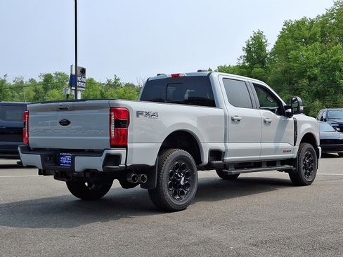 New 2025 Ford F350 XLT w/ Black Appearance Package AWD/4WD image 4