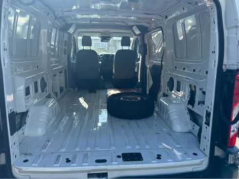 Used 2016 Ford Transit 150 130 Low Roof RWD image 6