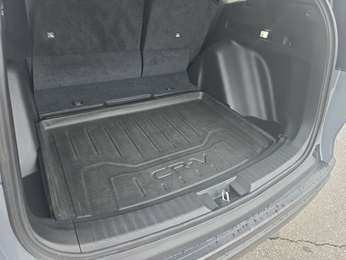 Used 2023 Honda CR-V EX image 12