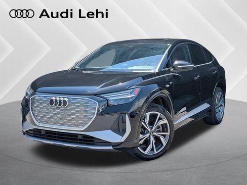 Used 2023 Audi Q4 e-tron Prestige AWD/4WD image 1