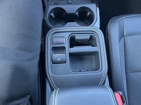 Used 2025 Ford Mustang Mach-E GT image 28