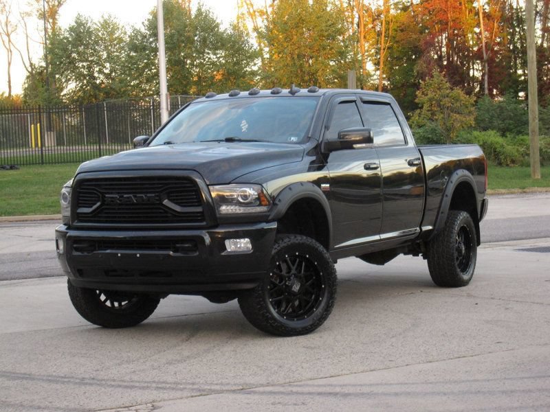 Used 2018 RAM 2500 Laramie w/ Sport Appearance Group AWD/4WD image 3