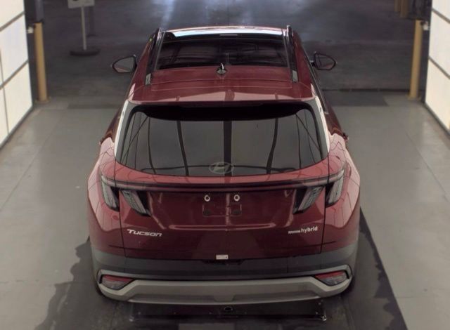 Certified 2025 Hyundai Tucson SEL AWD/4WD image 6