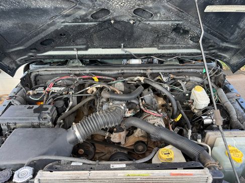Used 2011 Jeep Wrangler Sport image 20