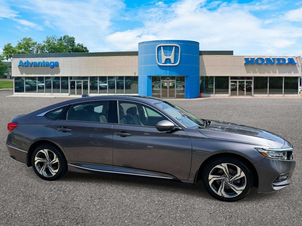 Certified 2019 Honda Accord EX image 3