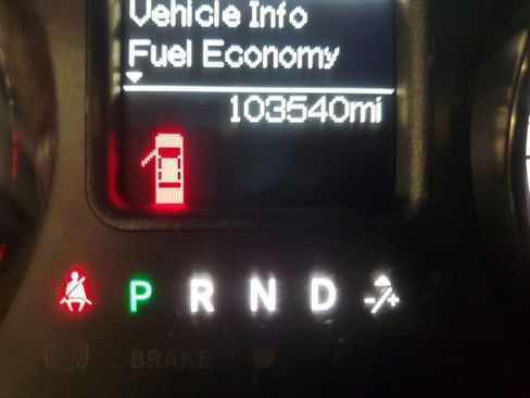 Used 2016 RAM 2500 SLT image 17