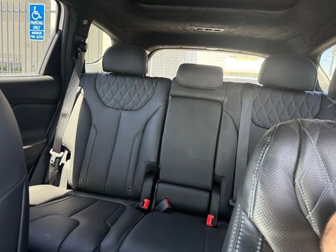 Used 2023 Hyundai Santa Fe Calligraphy image 13