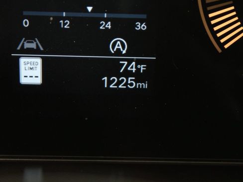 Certified 2026 Hyundai Santa Fe SEL FWD image 30