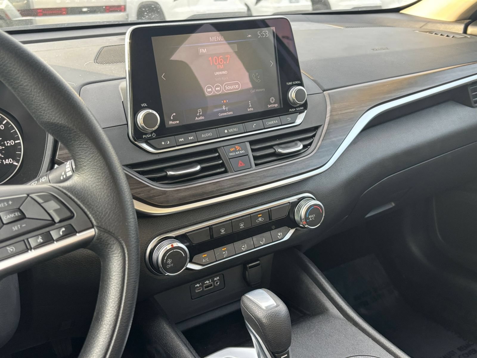 Used 2026 Nissan Altima 2.5 SV FWD image 16
